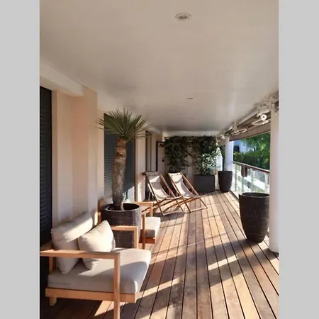 Big Private Terrace And Garden -direct Access Pool 아파트 앙티브