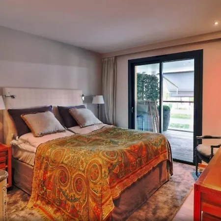 Big Private Terrace And Garden -direct Access Pool * 앙티브